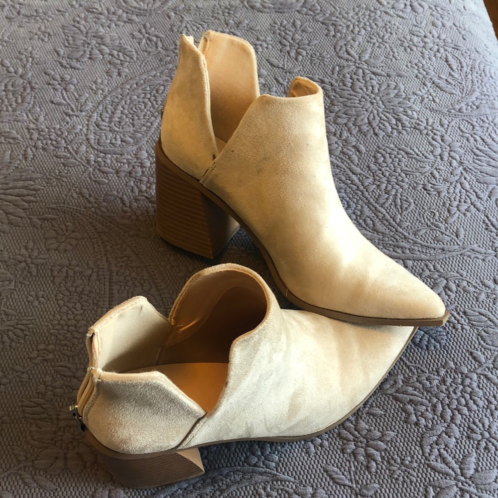 Vince Camuto Gigietta dupes!